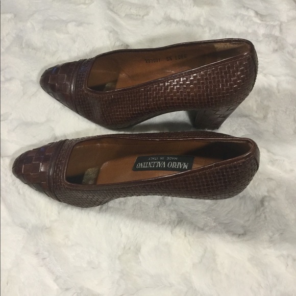 Vintage Mario Valentino 5.5 Hand Painted Leather - Picture 4 of 7